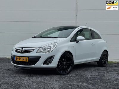 tweedehands Opel Corsa 1.4-16V Color Edition Orig NL Airco Cruise Trekhaa