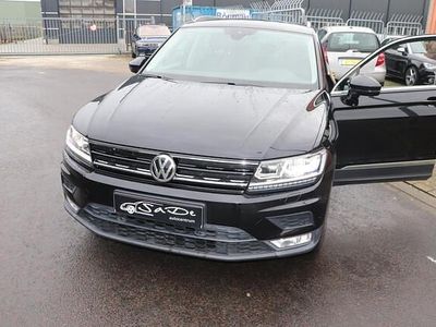 Zwart Gebruikt 2017 VW Tiguan Comfortline SUV | € 18.950 (Eerlijke prijs)