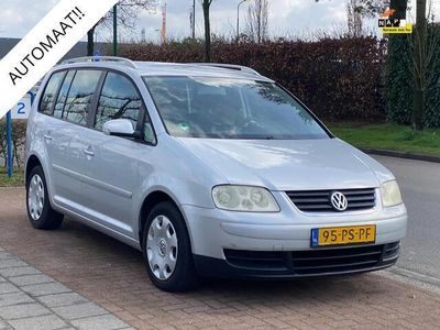 tweedehands VW Touran 2.0 FSI Highline *AUTOMAAT