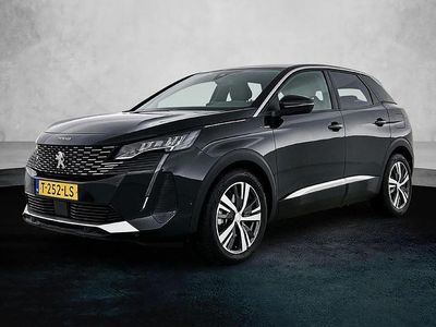 Gebruikt 2023 Peugeot e-3008 Allure SUV | € 29.820 (Eerlijke prijs)