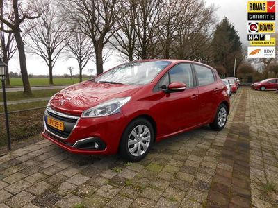 tweedehands Peugeot 208 1.2 PureTech Blue Lion