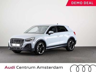 Grijs Occasion 2025 Audi Q2 S-Line SUV | € 39.949 (Duur)