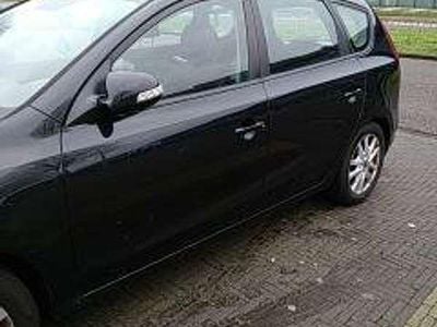 Zwart Gebruikt 2008 Hyundai i30 Style Stationwagen | € 1.750 (Eerlijke prijs)