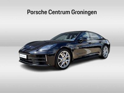 Porsche Panamera 4