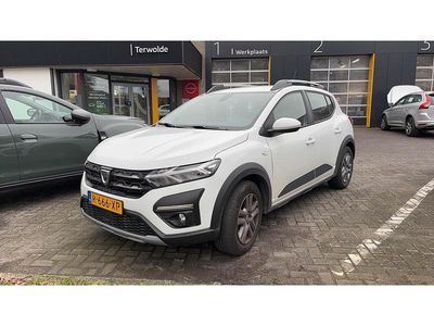 Wit Gebruikt 2022 Dacia Sandero Comfort Hatchback | € 15.445 (Eerlijke prijs)