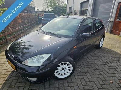 tweedehands Ford Focus 1.6-16V Futura