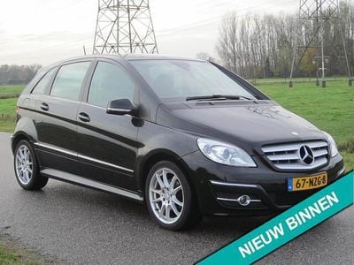 Occasion Mercedes B180 116 PK (85 kW) 2010 Zwart MPV