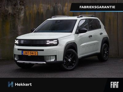 Groen Nieuw 2025 Fiat Grande Panda Icon Hatchback | € 26.495 (Goede deal)