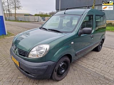 tweedehands Renault Kangoo 1.2-16V Authentique, Kamper uitgerust, Nieuwe Apk, Inruil mogelijk.