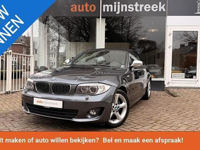 Grijs (metallic) Occasion 2012 BMW 118 Cabriolet Exclusive Cabriolet | € 15.900
