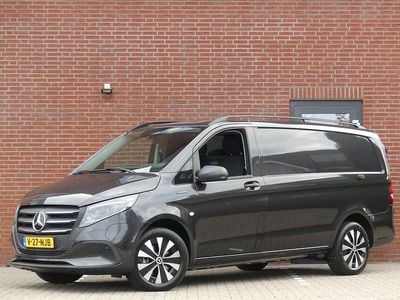 Grijs (metallic) Occasion 2024 Mercedes e-Vito MPV | € 37.950 (Iets duurder)