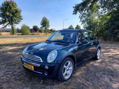 Groen, metallic lak Occasion 2004 Mini ONE Pepper Hatchback | € 3.450 (Iets duurder)