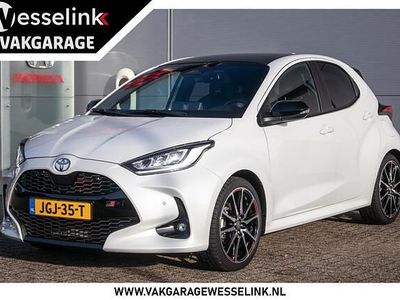 Wit Gebruikt 2025 Toyota Yaris Sport Hatchback | € 31.450 (Iets duurder)