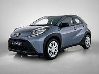 Grijs metallic Nieuw 2025 Toyota Aygo X Play SUV | € 20.395 (Eerlijke prijs)