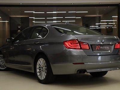 BMW 523