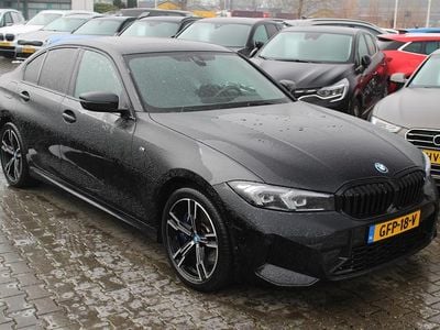 Zwart Occasion 2024 BMW 320e Shadowline Sedan | € 39.950 (Eerlijke prijs)