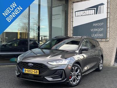 Grijs Occasion 2022 Ford Focus ST-Line Stationwagen | € 14.500 (Goede deal)