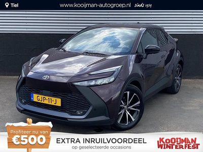 Paars Occasion 2024 Toyota C-HR SUV | € 32.400 (Eerlijke prijs)