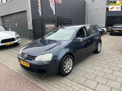 Occasion VW Golf IV 116 PK (85 kW) 2005 Blauw, metallic lak Hatchback