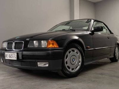 Zwart Gebruikt 1995 BMW 318 Cabriolet Cabriolet | € 7.900