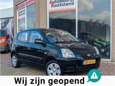 Zwart (metallic) Gebruikt 2009 Kia Picanto Light Hatchback | € 998 (Goede deal)