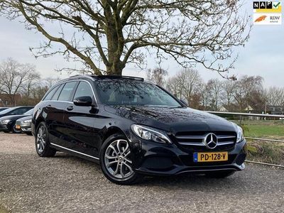 tweedehands Mercedes 180 C-KLASSE EstatePremium Plus | Schuif/kantel dak + Automaat + Navi nu ¤ 19.975,-!!!