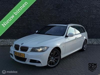 Wit Occasion 2010 BMW 330 M Sport Stationwagen | € 10.499 (Eerlijke prijs)