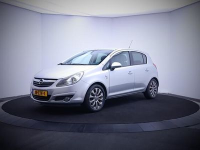 tweedehands Opel Corsa 1.2-16V '111' Edition AIRCO/LMV 16"/PRIV.GLASS/CRU