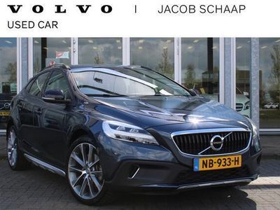 tweedehands Volvo V40 CC 2.0 T3 Momentum / NL Auto / Trekhaak / Standkachel