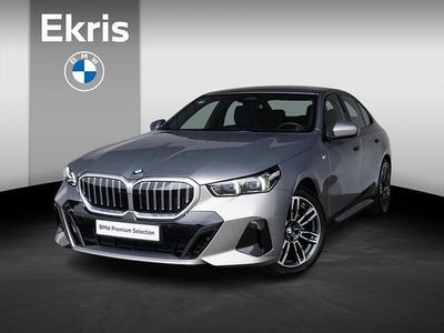 Grijs Occasion 2025 BMW 520 M Sport Sedan | € 52.900