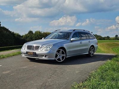 Grijs Occasion 2005 Mercedes E350 Avantgarde Stationwagen | € 11.750 (Duur)