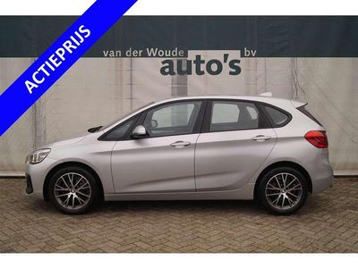 Grijs Gebruikt 2018 BMW 216 Active Tourer Executive MPV | € 14.900 (Eerlijke prijs)
