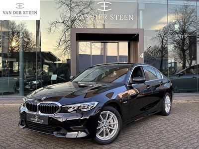 Zwart Occasion 2022 BMW 330e Comfort Edition Sedan | € 29.950