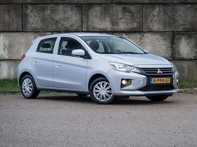Grijs Gebruikt 2021 Mitsubishi Space Star Hatchback | € 8.195 (Goede deal)