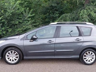 Grijs (metallic) Gebruikt 2009 Peugeot 308 SW Stationwagen | € 3.150 (Eerlijke prijs)