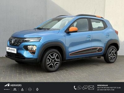 Blauw Gebruikt 2022 Dacia Spring Expression Hatchback | € 10.435 (Eerlijke prijs)