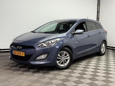 Blauw Gebruikt 2013 Hyundai i30 Edition Stationwagen | € 6.975 (Eerlijke prijs)