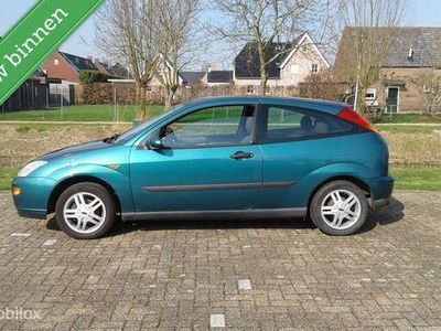 tweedehands Ford Focus 1.4-16V Trend