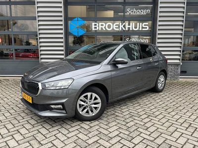 Grijs Gebruikt 2024 Skoda Fabia Business Line Hatchback | € 20.945 (Eerlijke prijs)