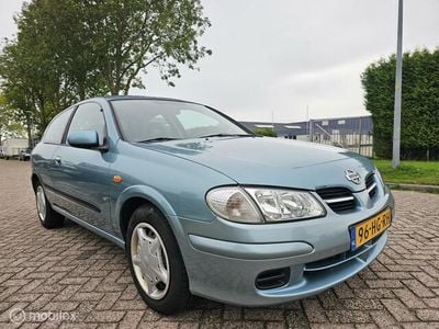 Occasion Nissan Almera 114 PK (83 kW) 2001 Groen Hatchback