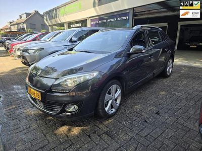 Grijs Gebruikt 2013 Renault Mégane GrandTour Collection Stationwagen | € 5.450 (Eerlijke prijs)