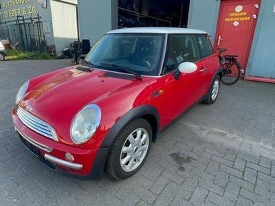 Occasion Mini Cooper Pepper 116 PK (85 kW) 2003 Rood Hatchback