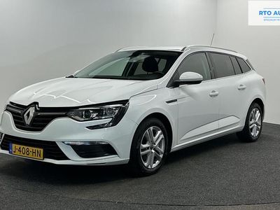 Wit Gebruikt 2020 Renault Mégane GrandTour Zen Stationwagen | € 13.500 (Eerlijke prijs)