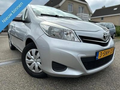 tweedehands Toyota Yaris 1.0 VVT-i Now