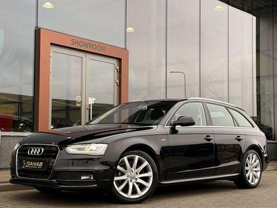 Zwart Gebruikt 2015 Audi A4 S-Line Stationwagen | € 15.995 (Eerlijke prijs)