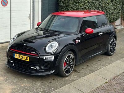 tweedehands Mini John Cooper Works Cooper299pk als nieuw!