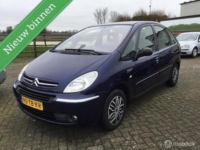 Blauw Gebruikt 2006 Citroën Xsara Picasso Exclusive MPV | € 800 (Super prijs)