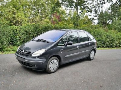 Grijs Gebruikt 2001 Citroën Xsara Picasso MPV | € 1.900