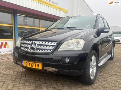 Zwart Gebruikt 2007 Mercedes ML420 SUV | € 5.250