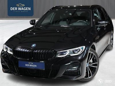 Zwart, metallic lak Gebruikt 2022 BMW 330e M Sport Stationwagen | € 32.900 (Goede deal)